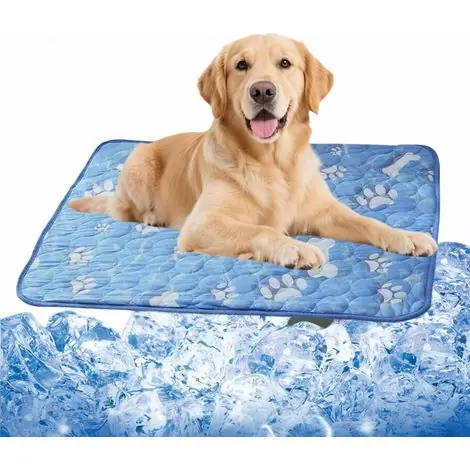 Affaire à saisir | Le tapis rafraîchissant pour chien XXL (140 x 100 cm) est recommandé pour les chiens pesant moins de 80 livres (environ 36 kg).