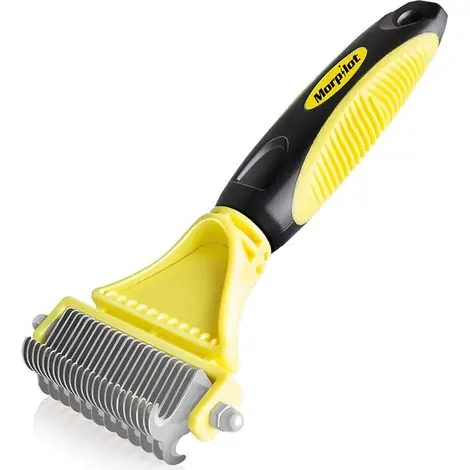 Brosse Chien Brosse Chat, Peigne Déméloir Chien Professionnel et Brosse Chien Poil Long, Râteau de Toilettage pour Chien et Chat Réduit Efficacement la Perte de Cheveux Jusqu‘à 90% - Réduction